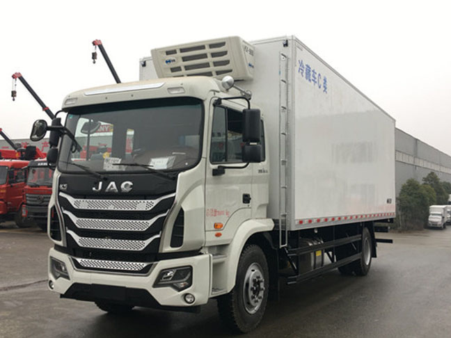 江淮格爾發K5 7.8米冷藏車(chē)