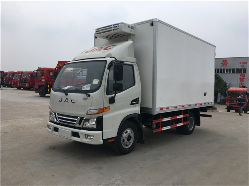 江淮駿鈴V5 4.2米冷藏車(chē)